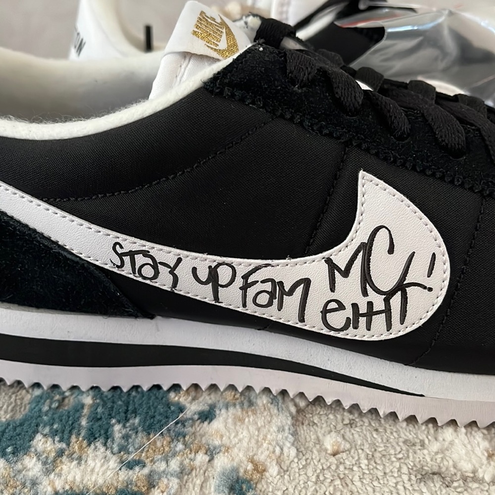 MC Eiht signed Nike Cortez 10 Compton Kendrick La Kobe lebron air max force dunk